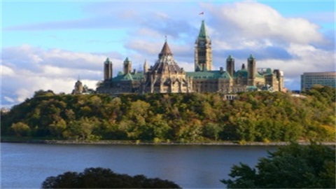 加拿大留学：旅游管理专业优势详解